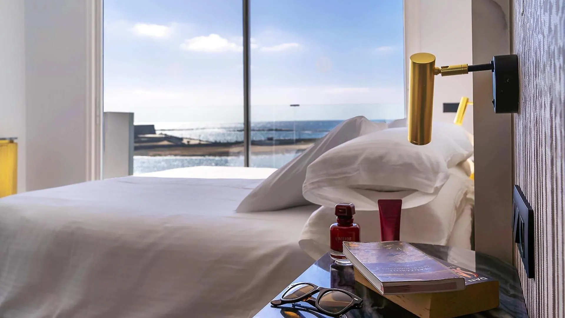 Blue Marina Suites - Boutique Apartments Arrecife   Arrecife (Lanzarote)