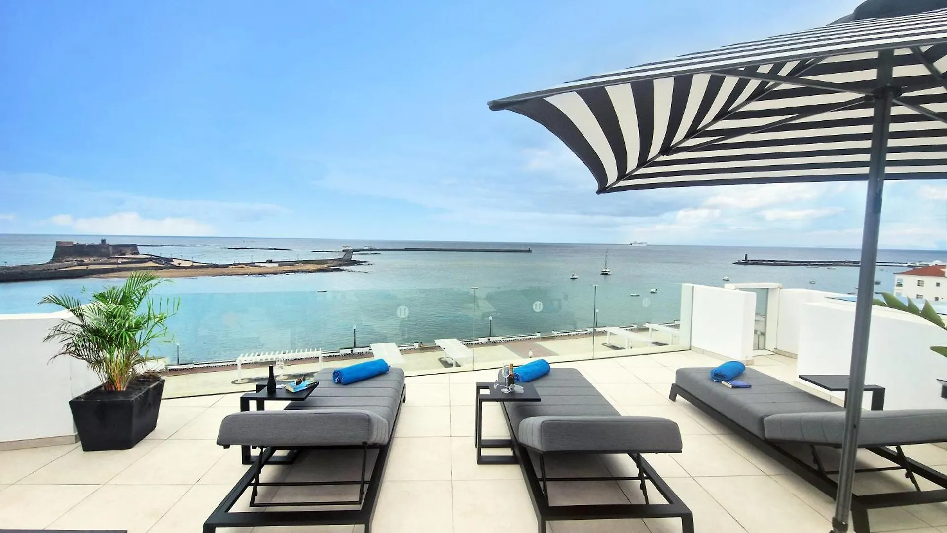 Blue Marina Suites - Boutique Apartments Arrecife  0*, Arrecife (Lanzarote)