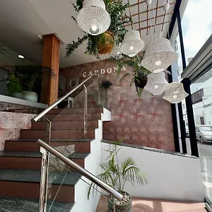 Residencia Cardona Albergue