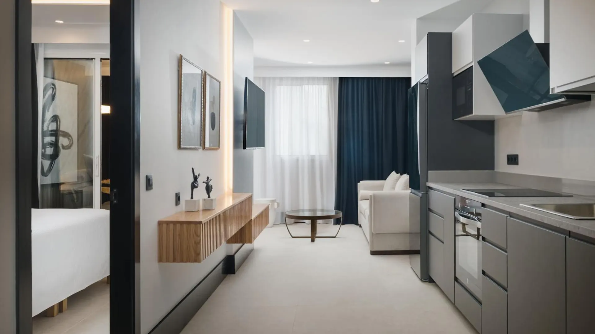 Blue Marina Suites - Boutique Apartments Arrecife