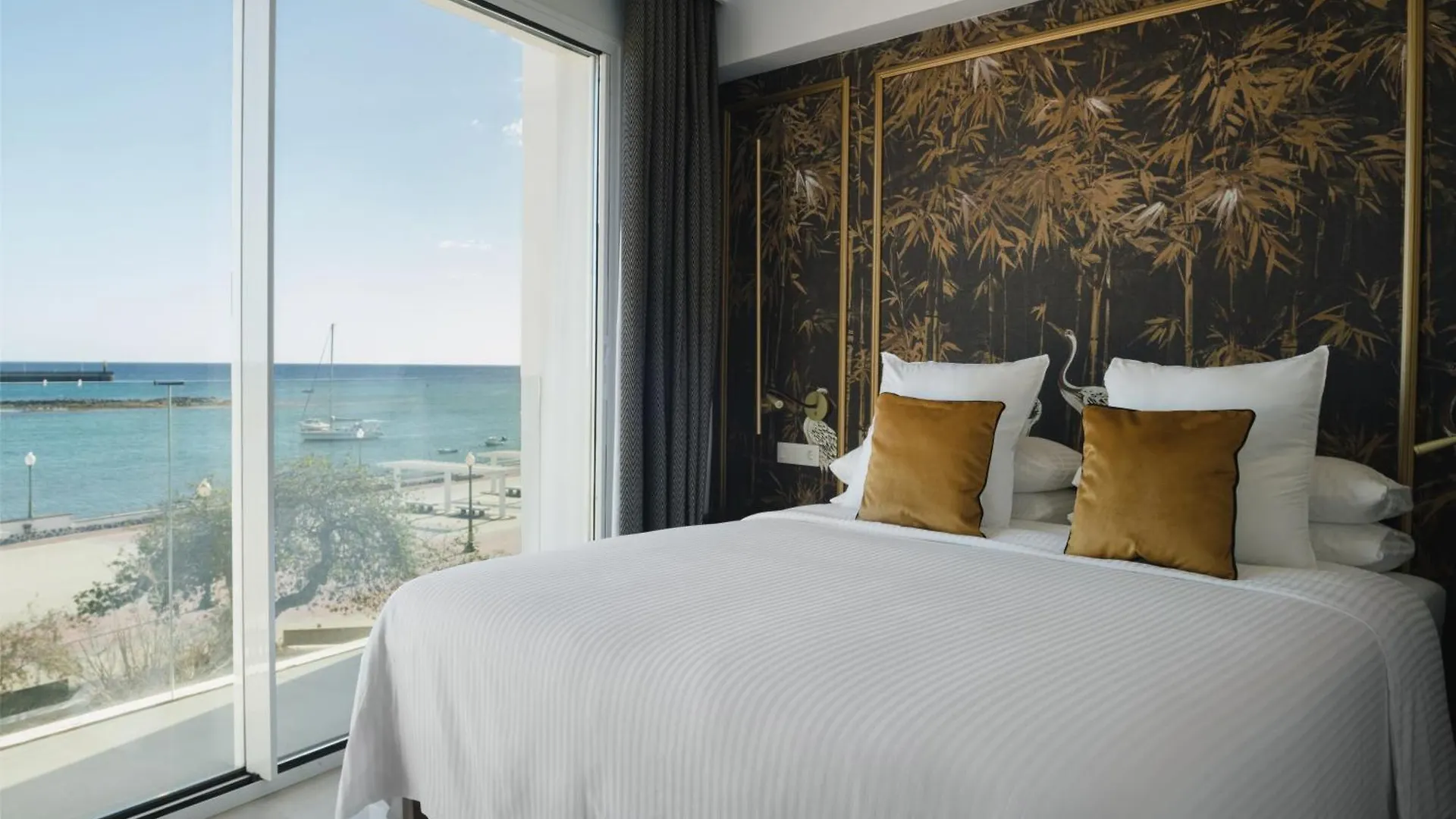 Blue Marina Suites - Boutique Apartments Arrecife