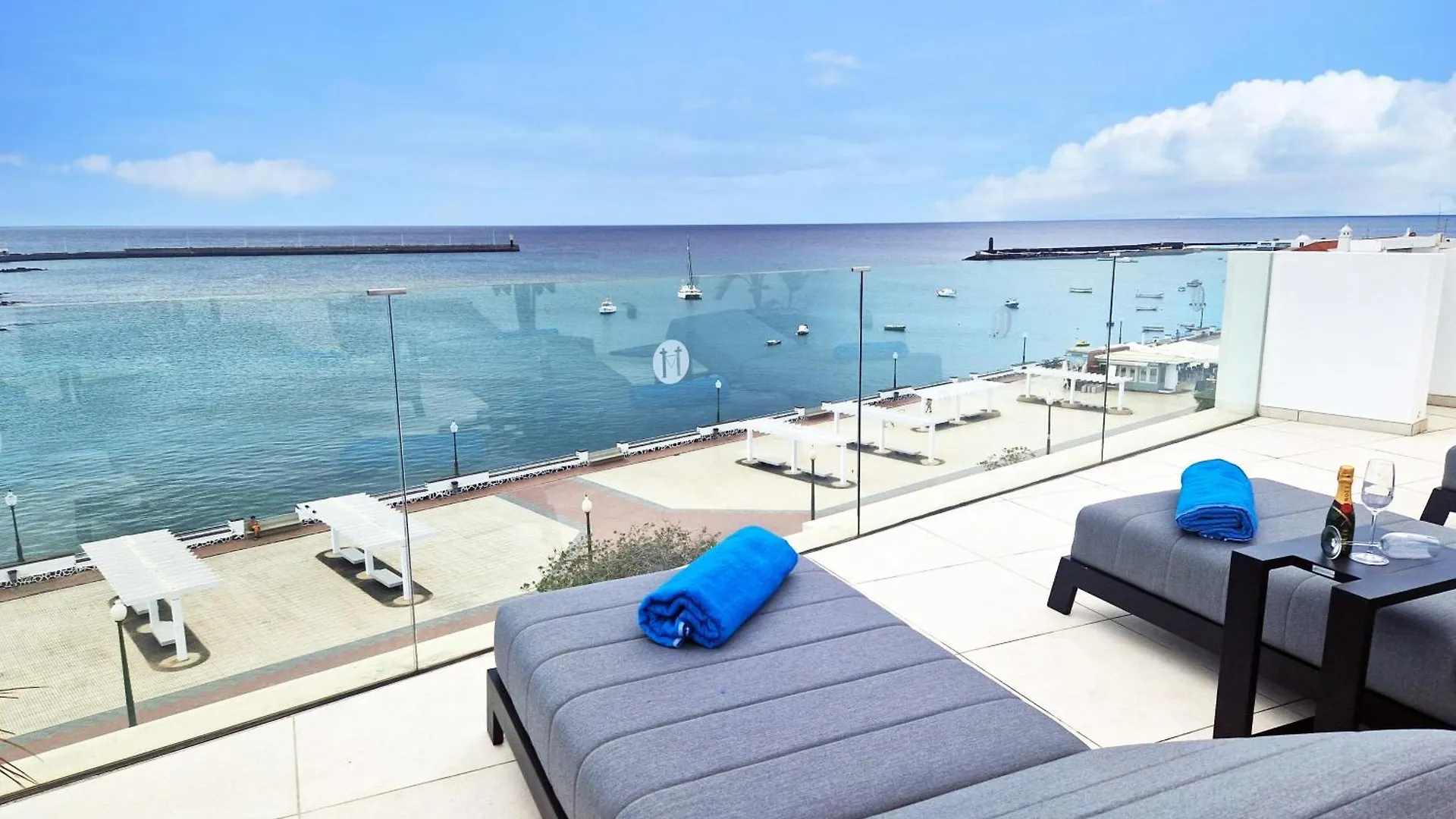 Blue Marina Suites - Boutique Apartments Arrecife  Espagne