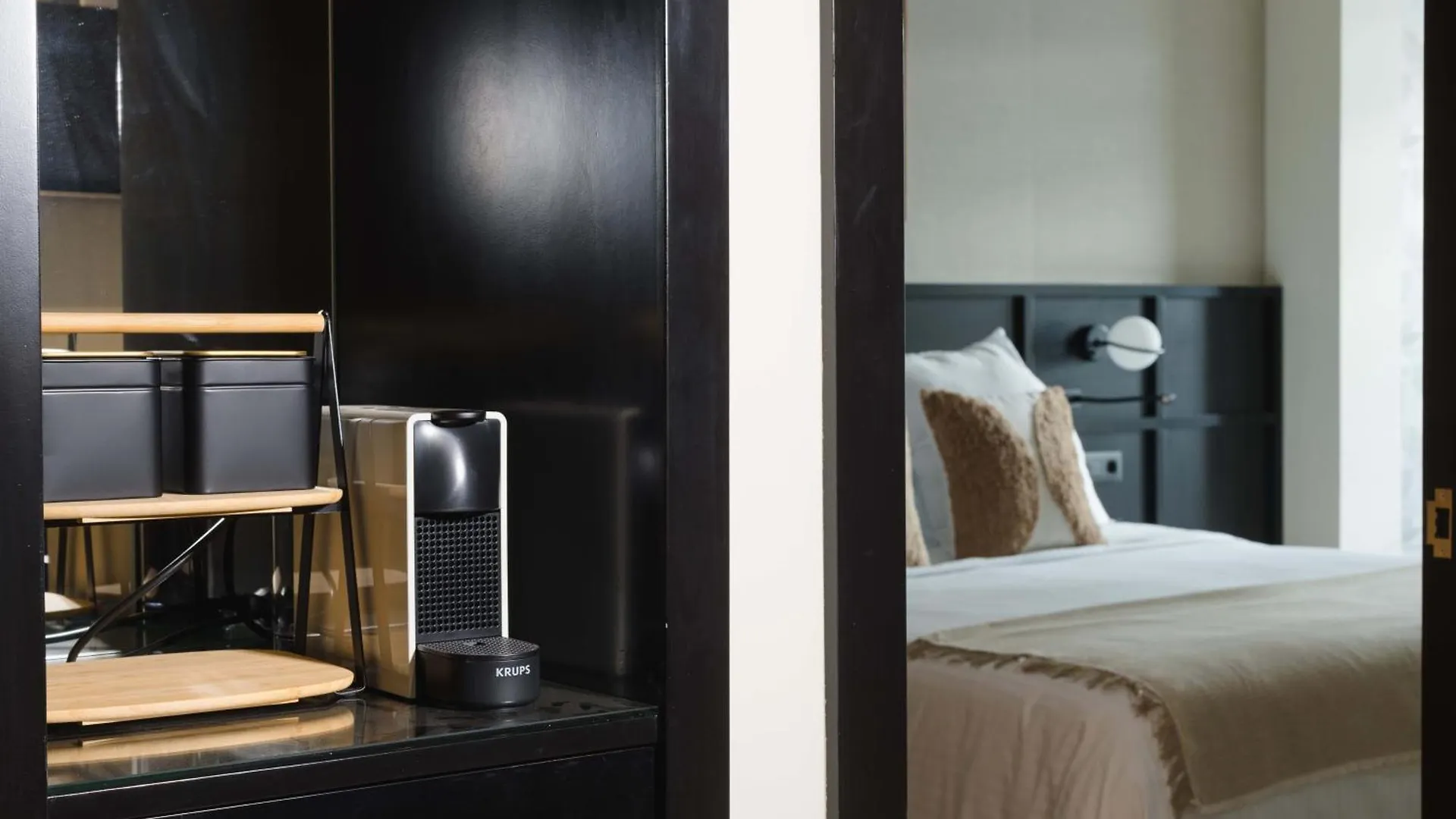 Blue Marina Suites - Boutique Apartments أرّاثيفي 0*,